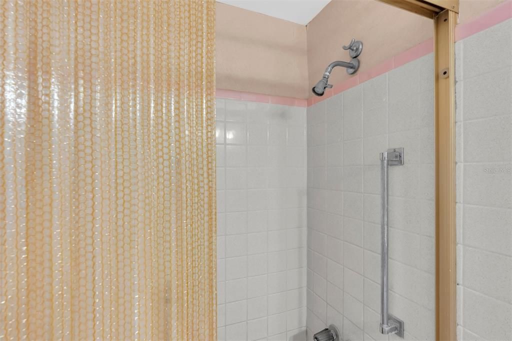 For Sale: $469,000 (1 beds, 1 baths, 790 Square Feet)