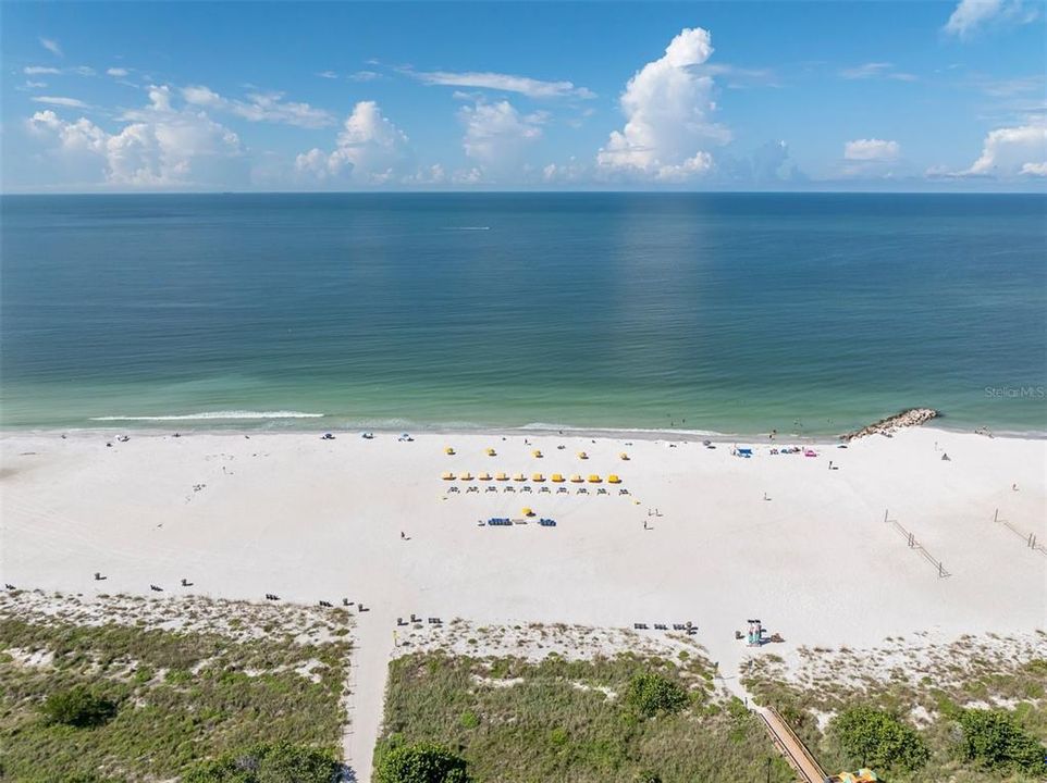 For Sale: $469,000 (1 beds, 1 baths, 790 Square Feet)