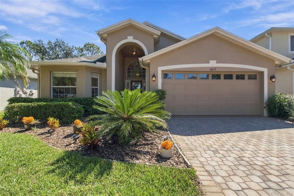 En Venta: $464,900 (4 camas, 3 baños, 1904 Pies cuadrados)