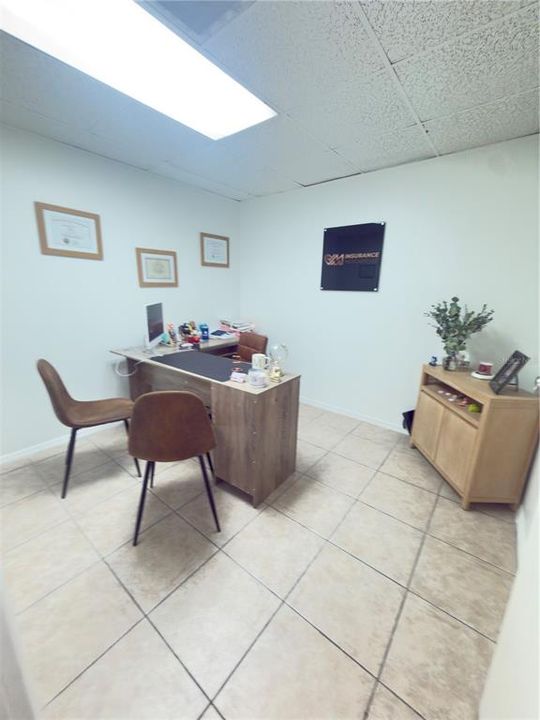 For Sale: $23,400 (0 beds, 0 baths, 924 Square Feet)