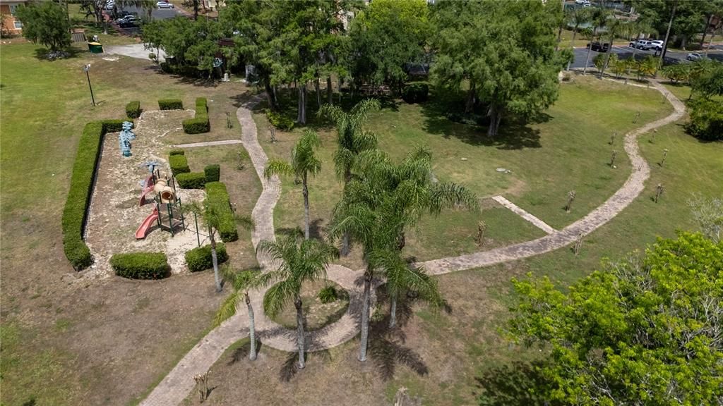 В аренду: $1,650 (2 спален, 2 ванн, 1165 Квадратных фут)