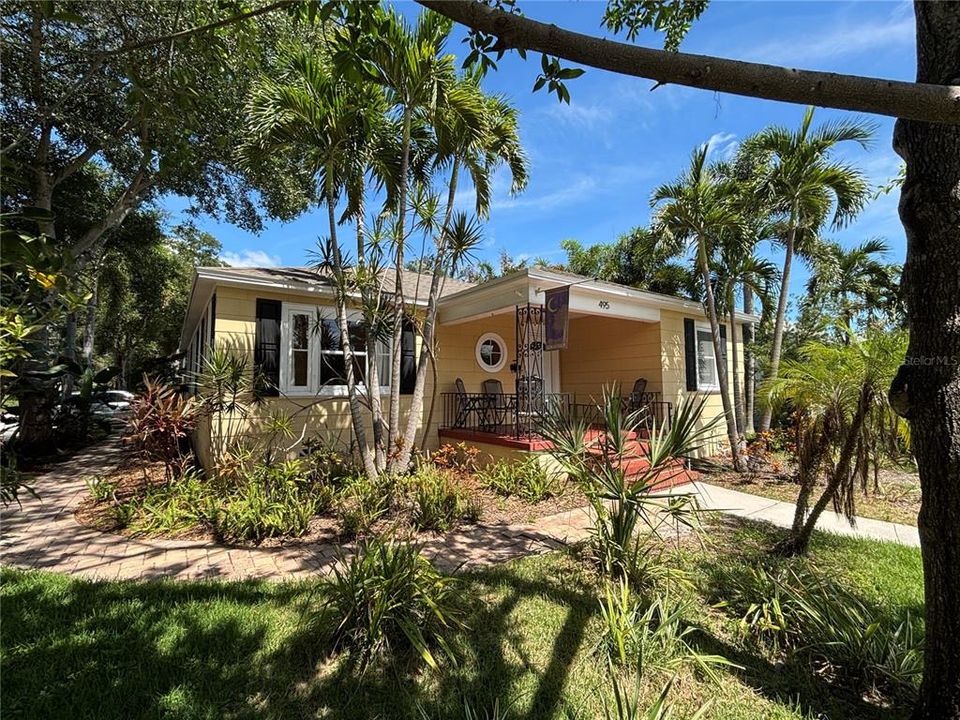 En Renta: $3,850 (3 camas, 2 baños, 1638 Pies cuadrados)