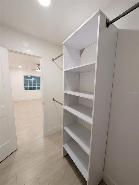 En Venta: $249,900 (2 camas, 2 baños, 928 Pies cuadrados)