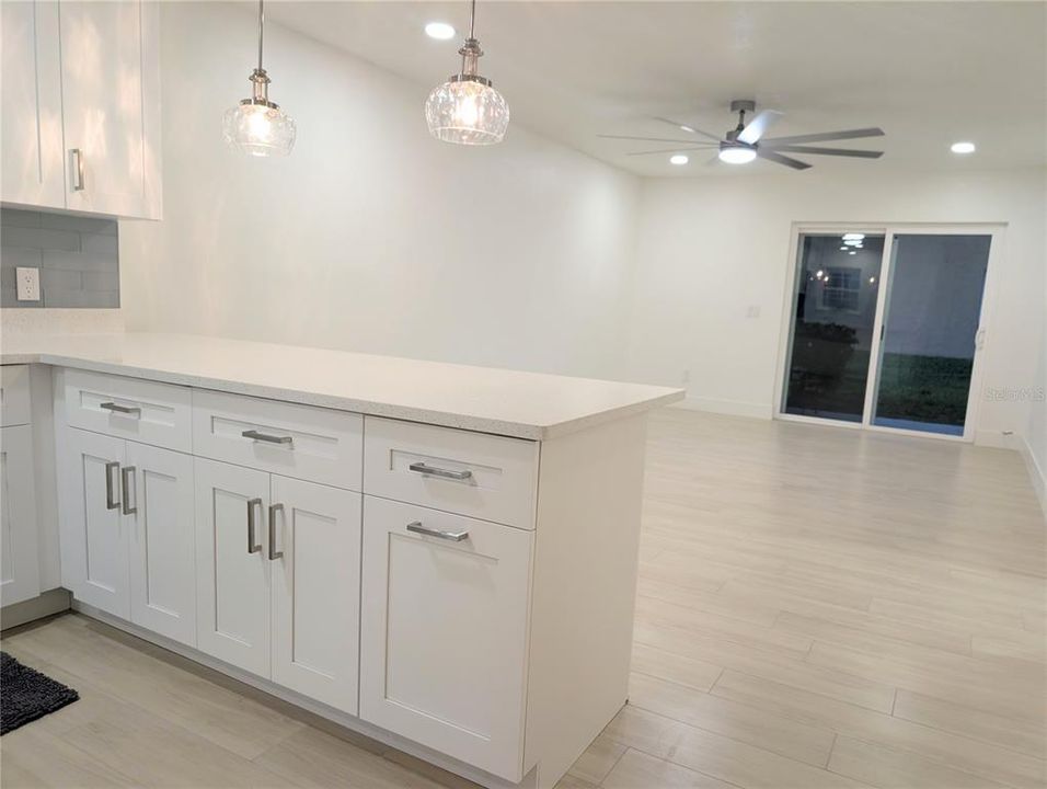 En Venta: $249,900 (2 camas, 2 baños, 928 Pies cuadrados)