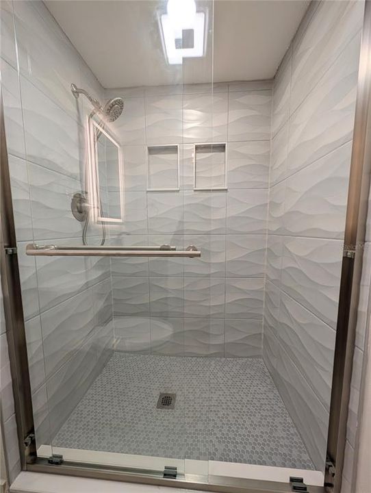 En Venta: $249,900 (2 camas, 2 baños, 928 Pies cuadrados)