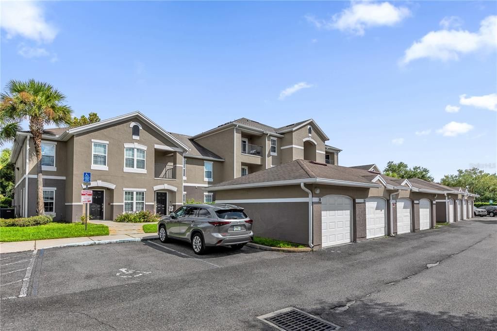 For Sale: $200,000 (2 beds, 2 baths, 1222 Square Feet)