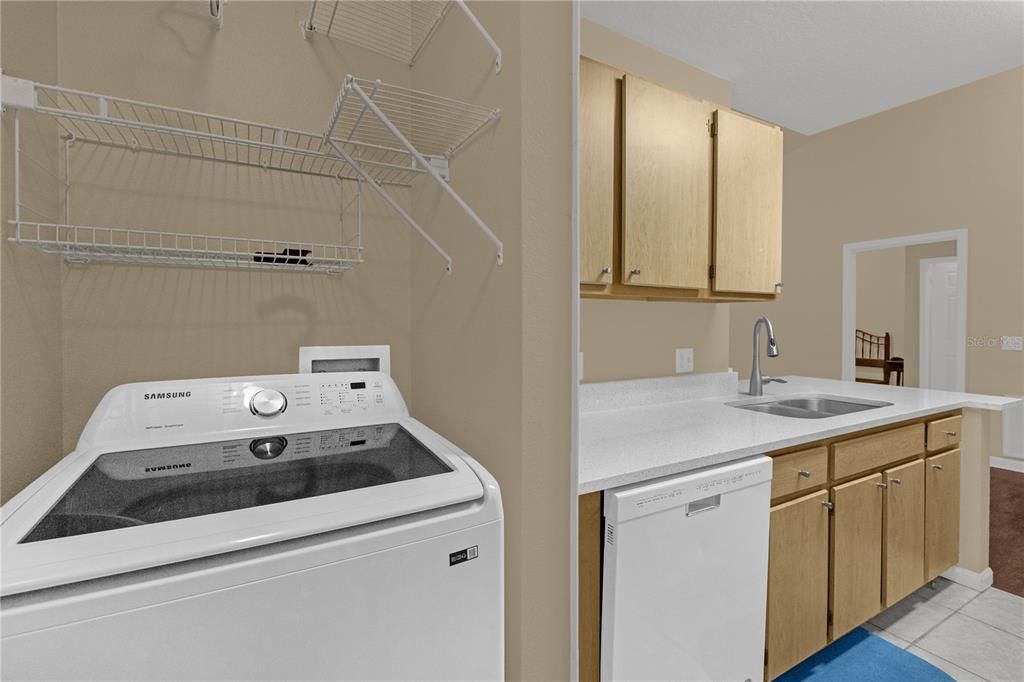 For Sale: $200,000 (2 beds, 2 baths, 1222 Square Feet)