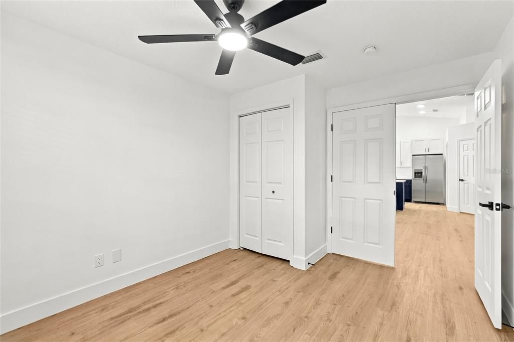 En Venta: $525,000 (4 camas, 2 baños, 1996 Pies cuadrados)