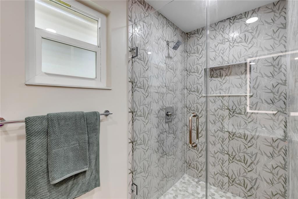 En Venta: $759,000 (3 camas, 2 baños, 1910 Pies cuadrados)
