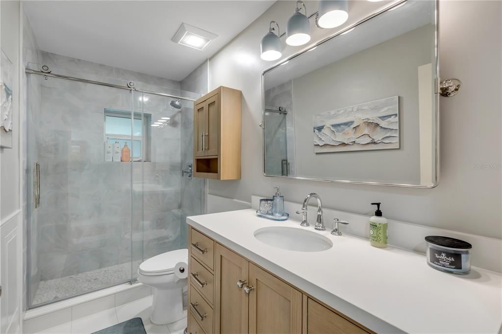 En Venta: $759,000 (3 camas, 2 baños, 1910 Pies cuadrados)