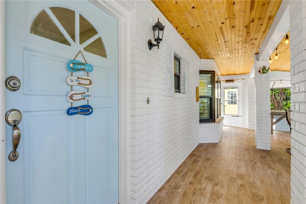 En Venta: $759,000 (3 camas, 2 baños, 1910 Pies cuadrados)