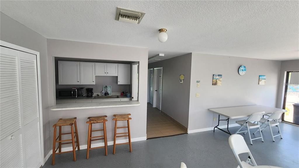 В аренду: $1,350 (2 спален, 2 ванн, 860 Квадратных фут)