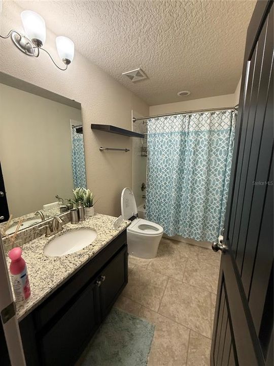 En Venta: $630,000 (5 camas, 4 baños, 3871 Pies cuadrados)