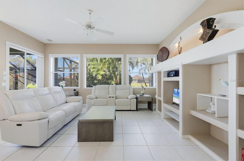 For Sale: $415,000 (3 beds, 2 baths, 2107 Square Feet)