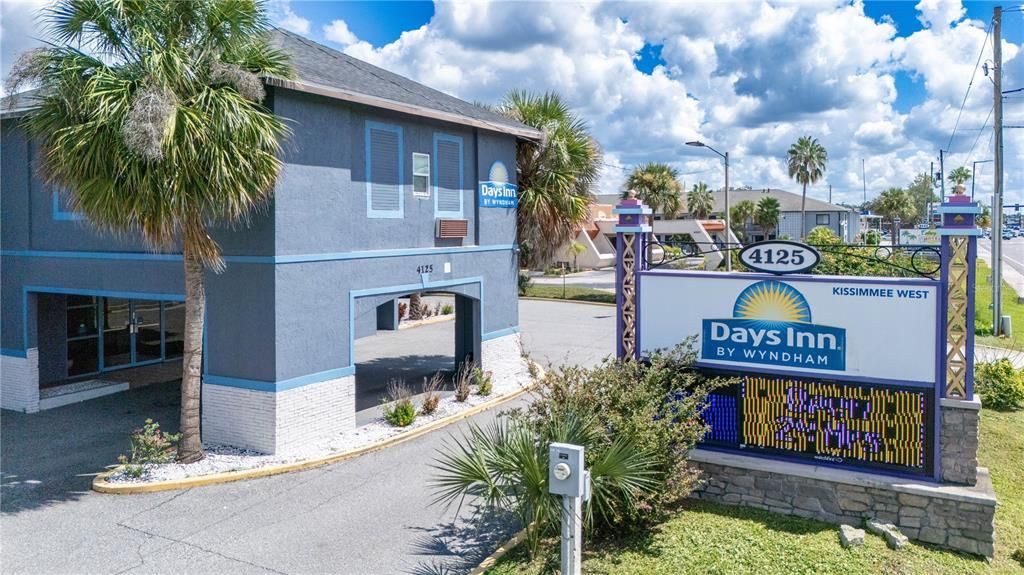 For Sale: $3,600,000 (0 beds, 0 baths, 18716 Square Feet)