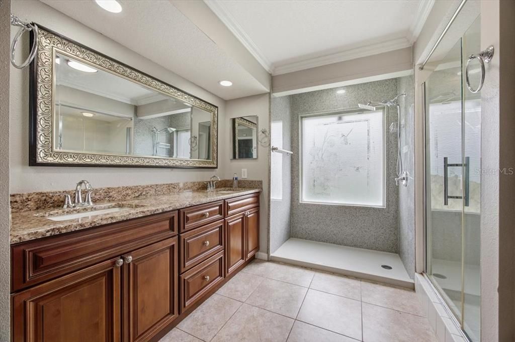 For Sale: $599,975 (4 beds, 2 baths, 3360 Square Feet)