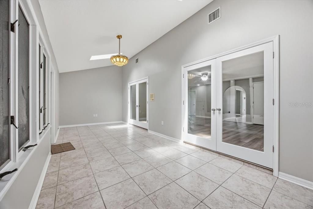 For Sale: $599,975 (4 beds, 2 baths, 3360 Square Feet)