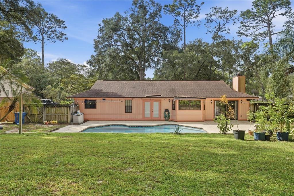 For Sale: $420,000 (3 beds, 2 baths, 1720 Square Feet)
