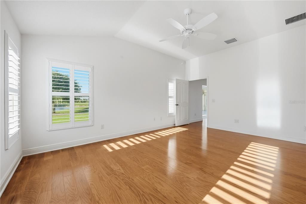 For Sale: $799,900 (3 beds, 2 baths, 2000 Square Feet)
