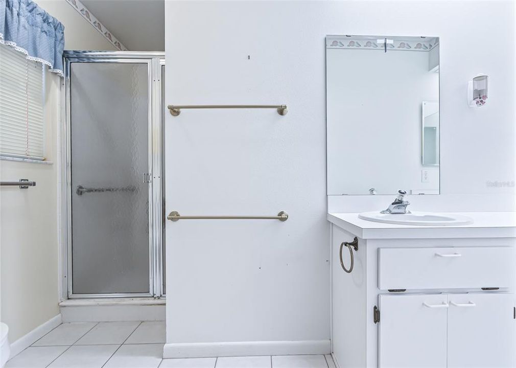 En Venta: $225,000 (2 camas, 2 baños, 1479 Pies cuadrados)