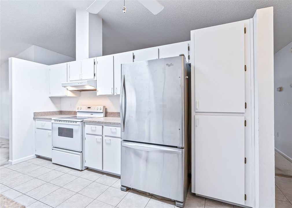 En Venta: $225,000 (2 camas, 2 baños, 1479 Pies cuadrados)