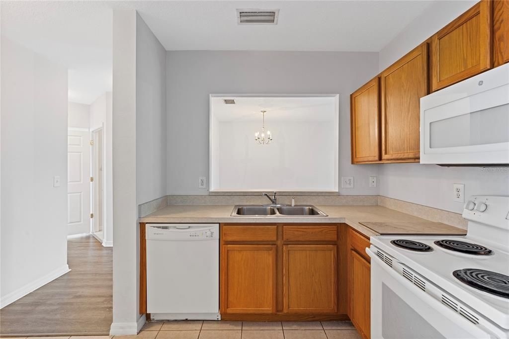 En Venta: $150,000 (3 camas, 2 baños, 1151 Pies cuadrados)