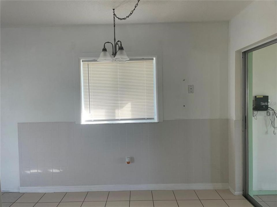 В аренду: $1,700 (3 спален, 2 ванн, 1604 Квадратных фут)