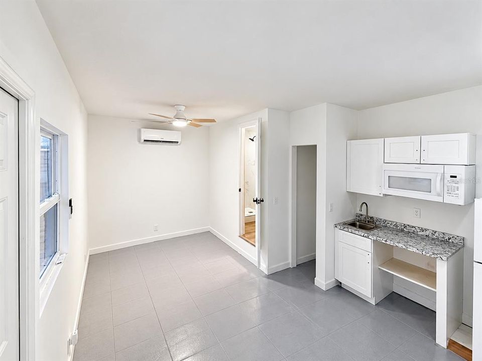 En Venta: $289,800 (4 camas, 2 baños, 1500 Pies cuadrados)