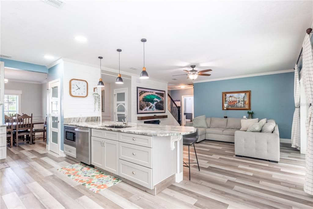 For Sale: $450,000 (5 beds, 2 baths, 2448 Square Feet)