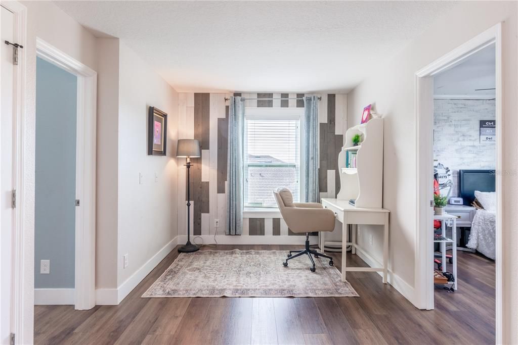 For Sale: $450,000 (5 beds, 2 baths, 2448 Square Feet)