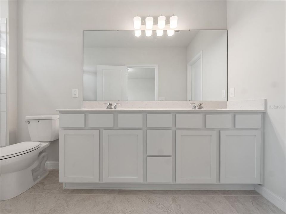 В аренду: $2,275 (4 спален, 2 ванн, 1580 Квадратных фут)