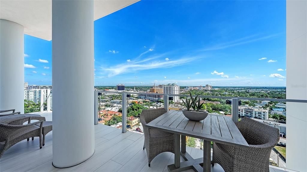 For Sale: $8,500,000 (5 beds, 4 baths, 5328 Square Feet)