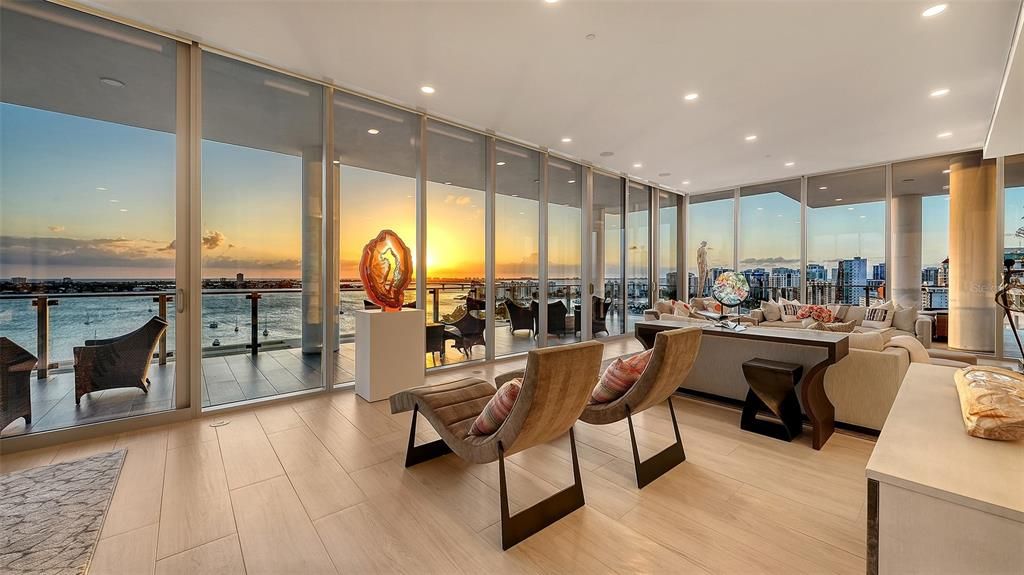 For Sale: $8,500,000 (5 beds, 4 baths, 5328 Square Feet)