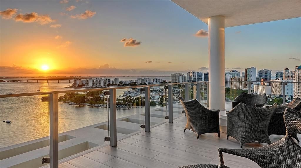 For Sale: $8,500,000 (5 beds, 4 baths, 5328 Square Feet)
