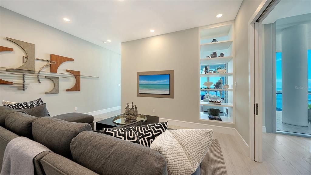 For Sale: $8,500,000 (5 beds, 4 baths, 5328 Square Feet)