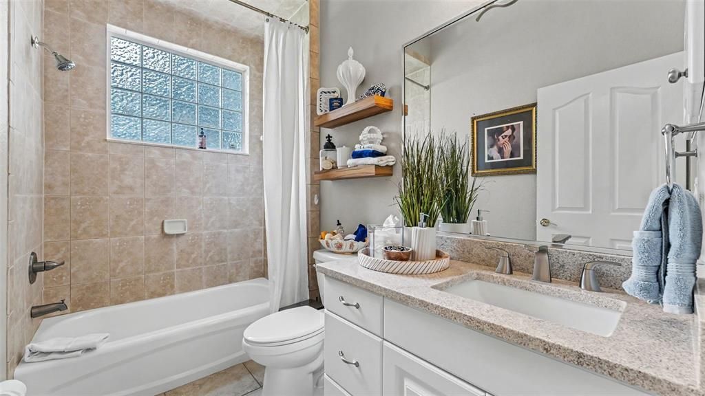 For Sale: $450,000 (4 beds, 2 baths, 2318 Square Feet)