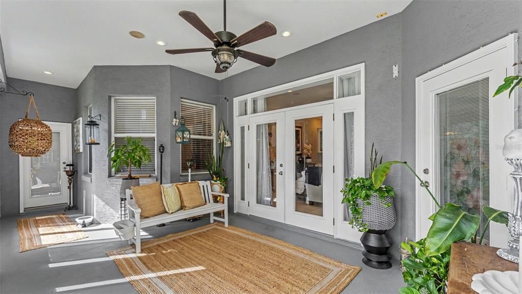 For Sale: $450,000 (4 beds, 2 baths, 2318 Square Feet)