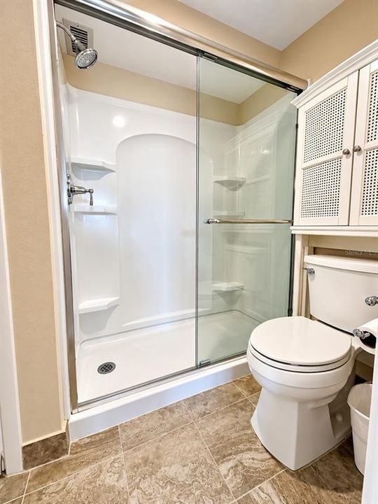 For Sale: $135,000 (1 beds, 1 baths, 810 Square Feet)