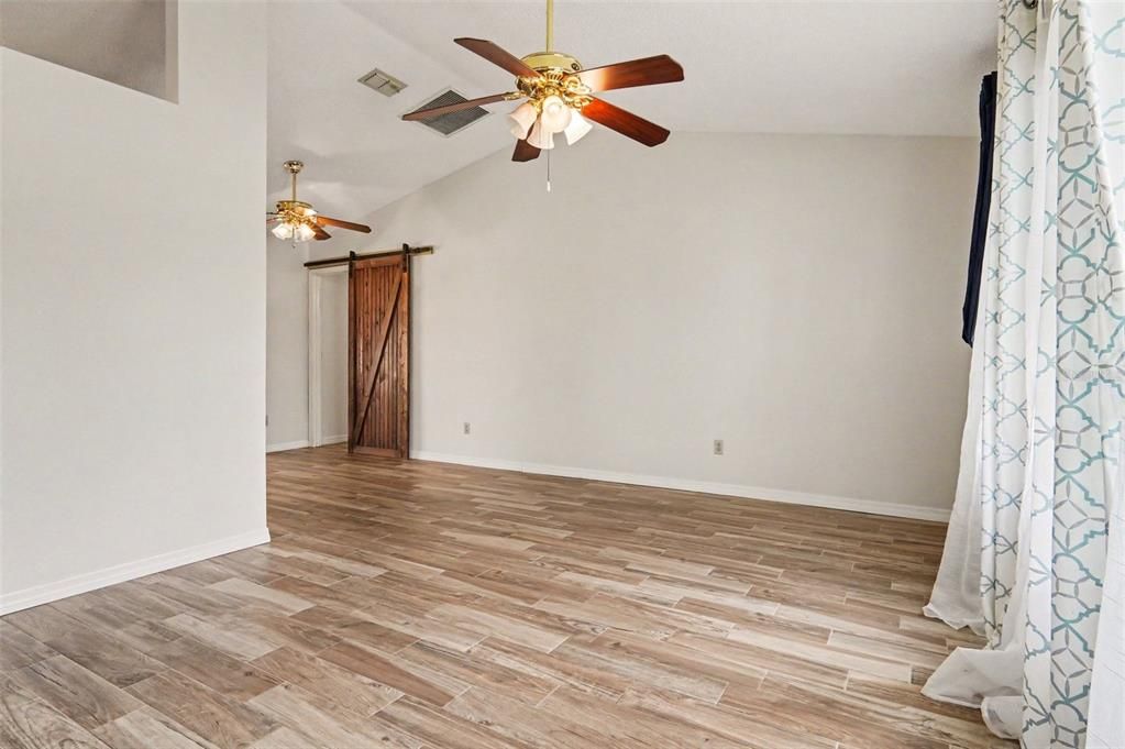 For Sale: $390,000 (3 beds, 2 baths, 1436 Square Feet)