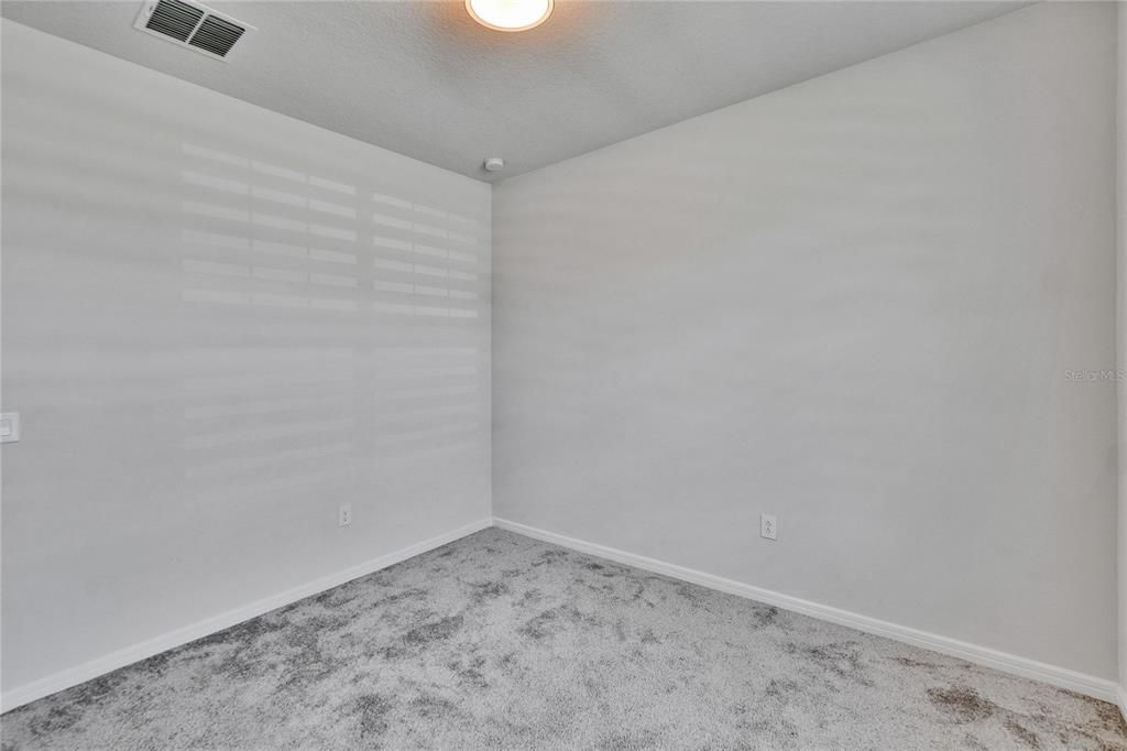 For Rent: $2,600 (4 beds, 2 baths, 1844 Square Feet)