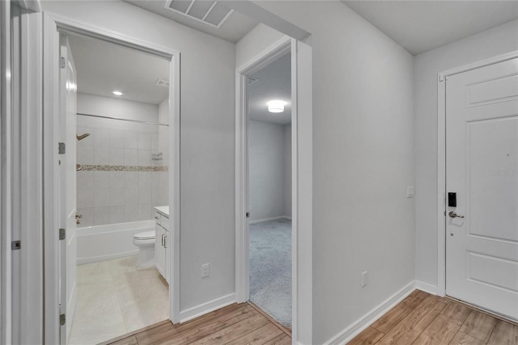 For Rent: $2,600 (4 beds, 2 baths, 1844 Square Feet)