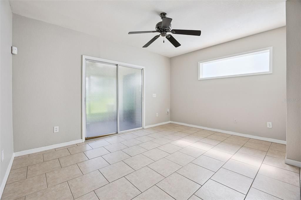 For Sale: $227,000 (2 beds, 2 baths, 1106 Square Feet)
