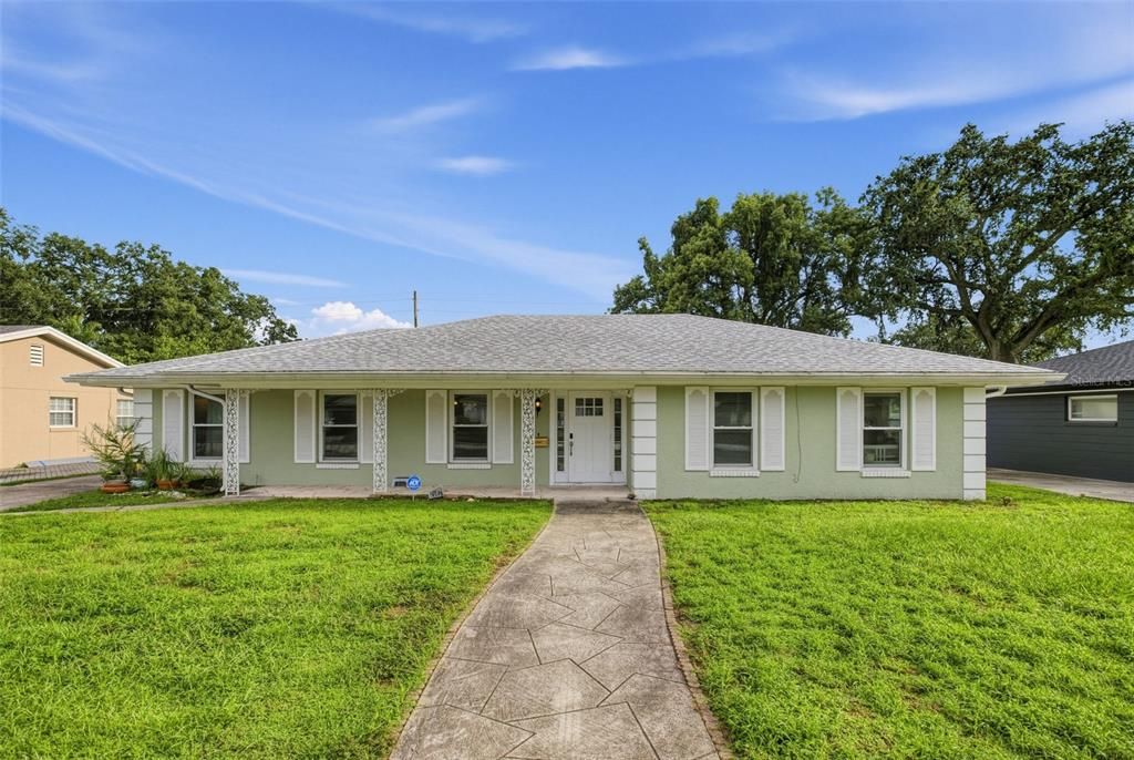 For Sale: $539,000 (4 beds, 2 baths, 2367 Square Feet)