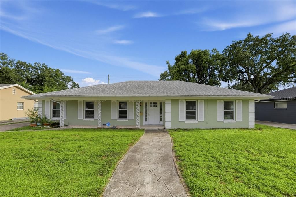 For Sale: $539,000 (4 beds, 2 baths, 2367 Square Feet)