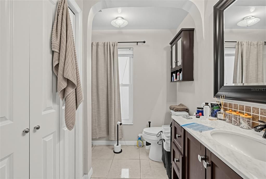 For Sale: $539,000 (4 beds, 2 baths, 2367 Square Feet)