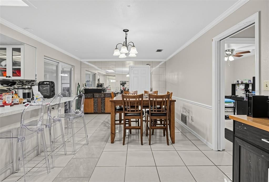 For Sale: $539,000 (4 beds, 2 baths, 2367 Square Feet)