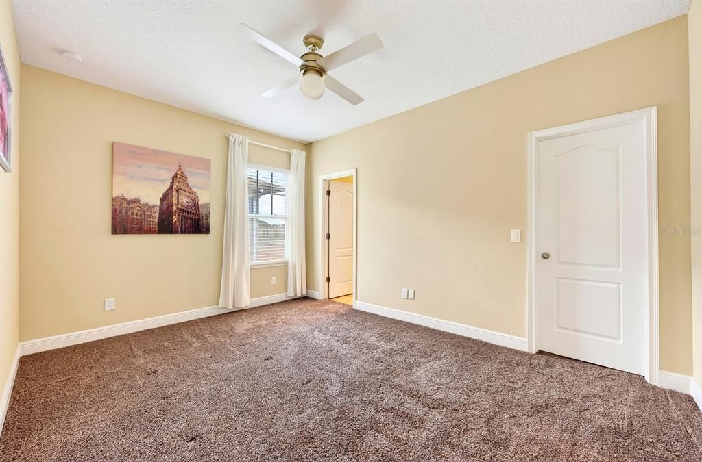 For Sale: $795,000 (4 beds, 3 baths, 2560 Square Feet)