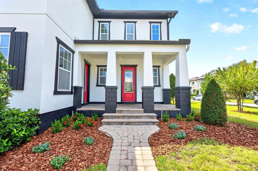 For Sale: $795,000 (4 beds, 3 baths, 2560 Square Feet)
