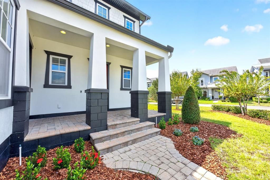 For Sale: $795,000 (4 beds, 3 baths, 2560 Square Feet)