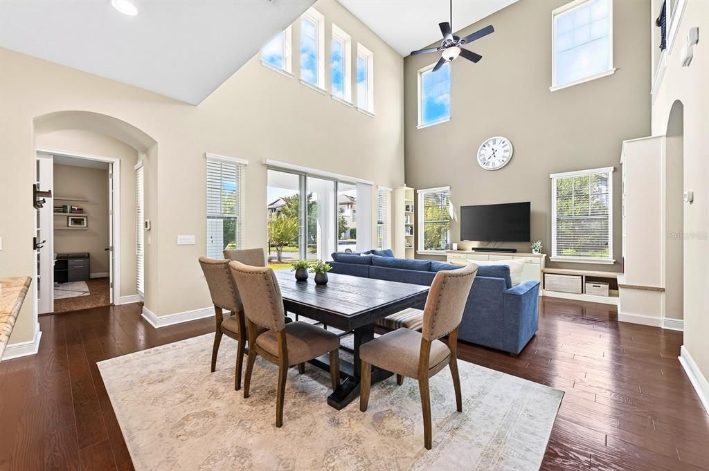 For Sale: $795,000 (4 beds, 3 baths, 2560 Square Feet)